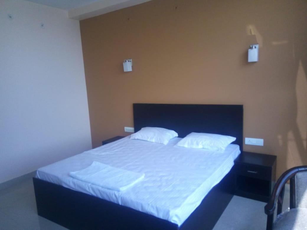 Hotel-78 Pithoragarh ภายนอก รูปภาพ