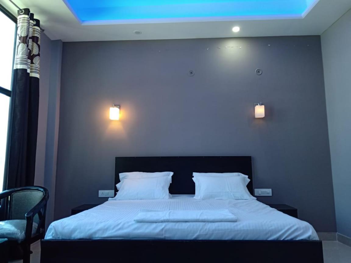 Hotel-78 Pithoragarh ภายนอก รูปภาพ