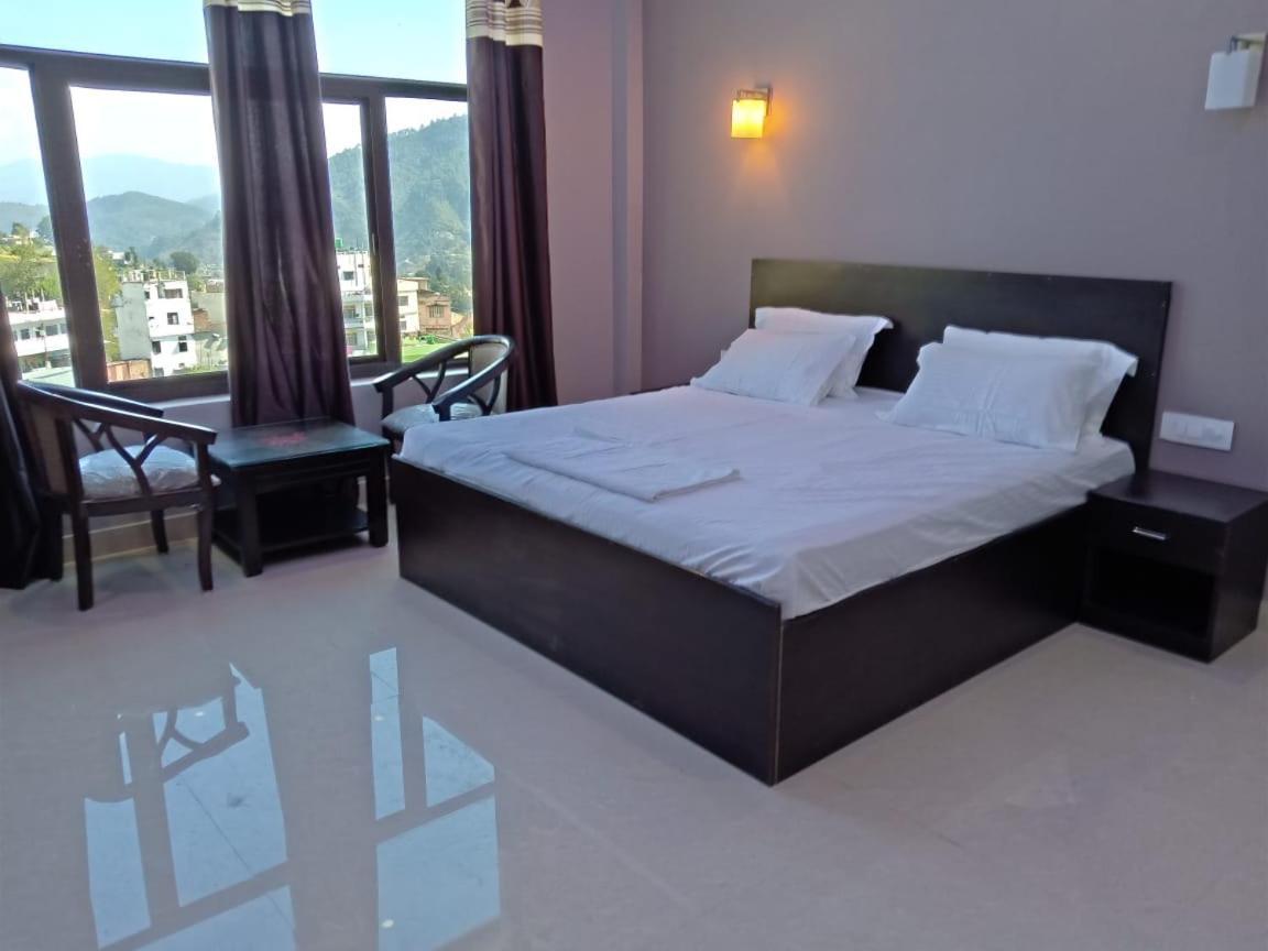 Hotel-78 Pithoragarh ภายนอก รูปภาพ