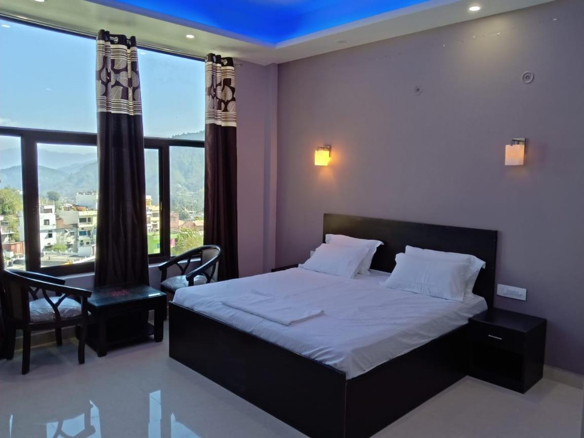 Hotel-78 Pithoragarh ภายนอก รูปภาพ