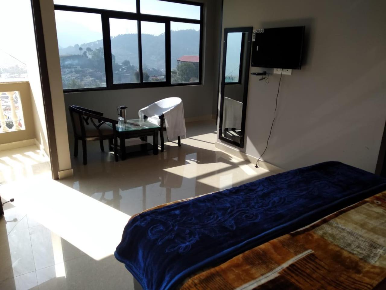 Hotel-78 Pithoragarh ภายนอก รูปภาพ